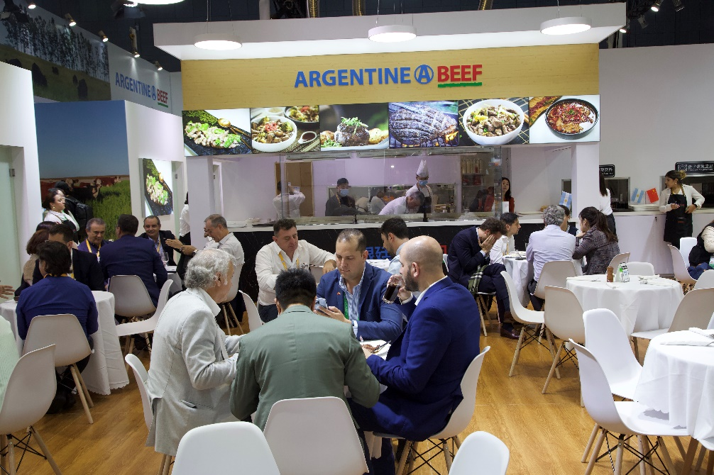 传承延续 探索创新 绿色共享 共创未来—阿根廷牛肉展团圆满落幕第六届中国国际进口博览会！
